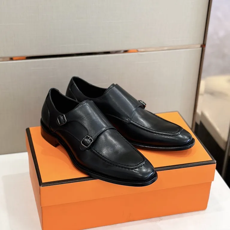 Hermes Shoe 